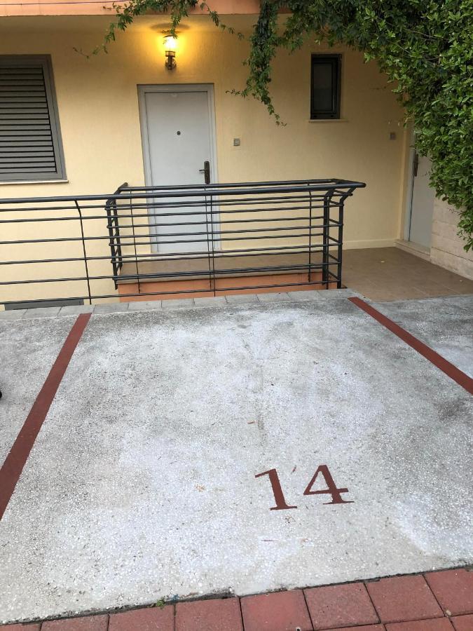 Sea View Two Bedroom Family Apartment With Pool - Sunset Ivanovici Becici  Exterior photo